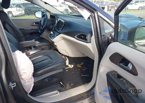 2018 Chrysler Pacifica Touring L from USA, damaged, VIN 2C4RC1BG4JR233420